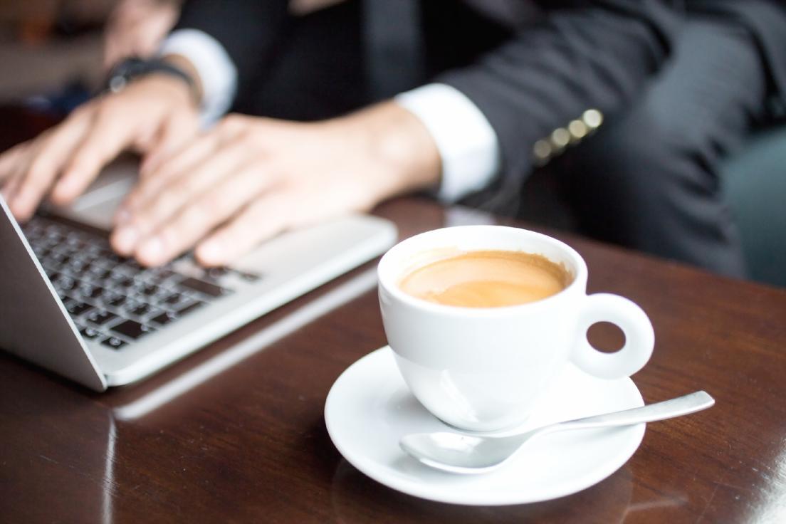 Bureau de conseil financier chaleureux à Bordeaux